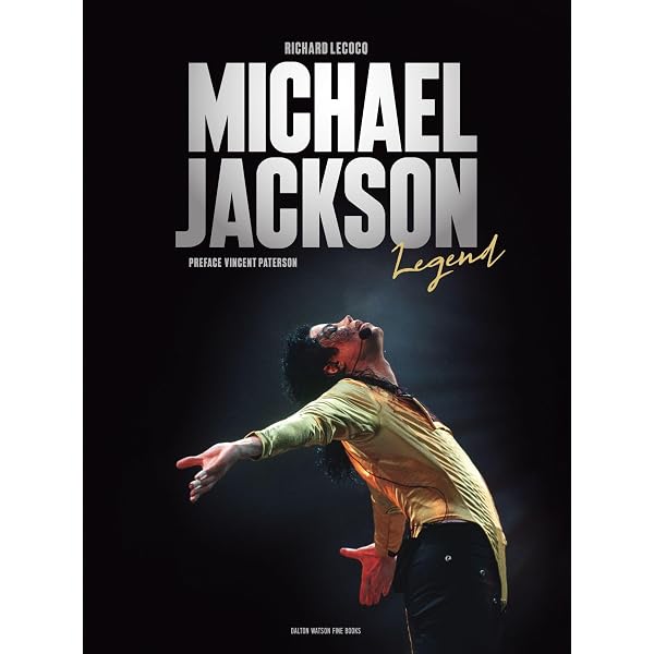 MICHAEL JACKSON ON THE WALL: COLLECTIF: 9782711871193: Amazon.com